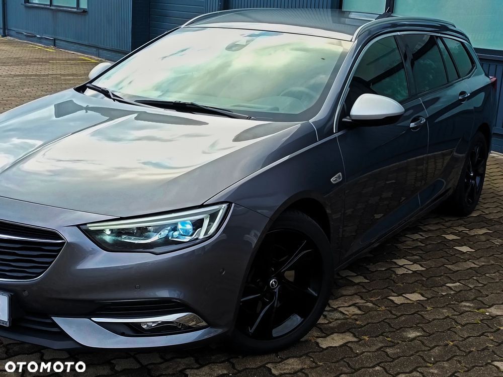 Opel Insignia Sports Tourer 2.0 Diesel 4x4 Ultimate Exclusive - 3