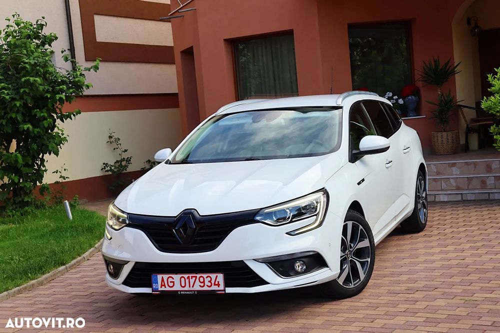 Renault Megane ENERGY dCi 110 Start & Stop Bose Edition - 2