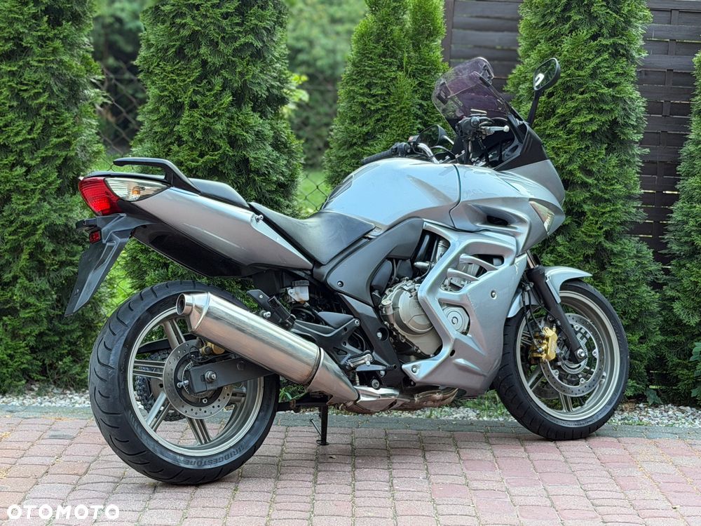 Honda CBF - 4