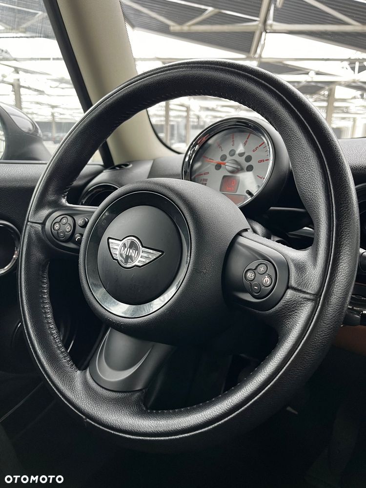 MINI Clubman Cooper D - 21