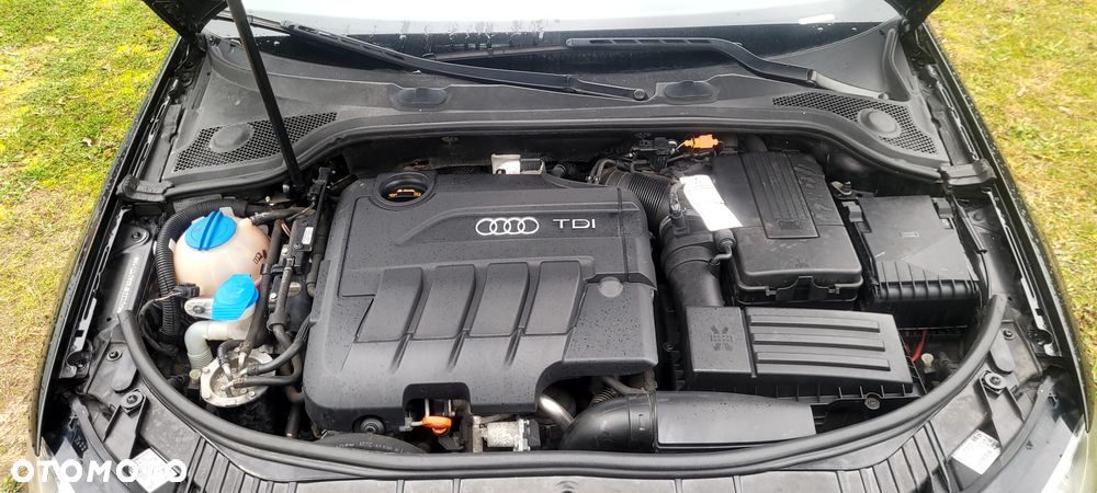 Audi A3 Sportback 2.0 TDI DPF Ambiente - 11