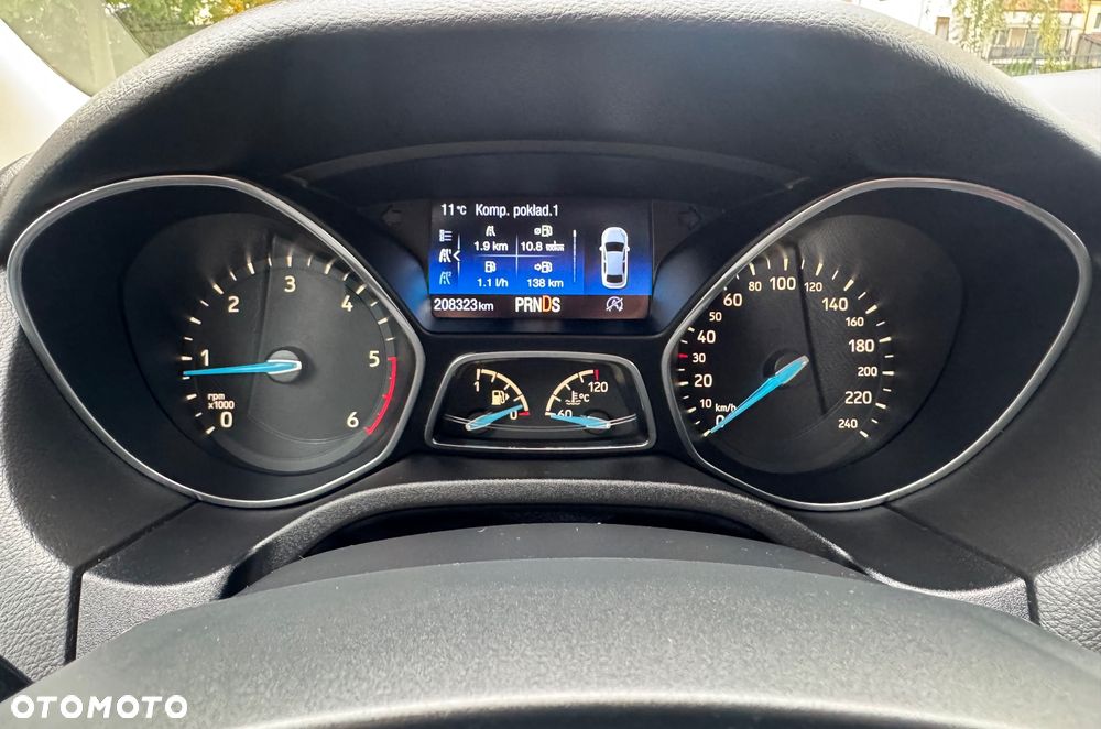Ford Focus - 19