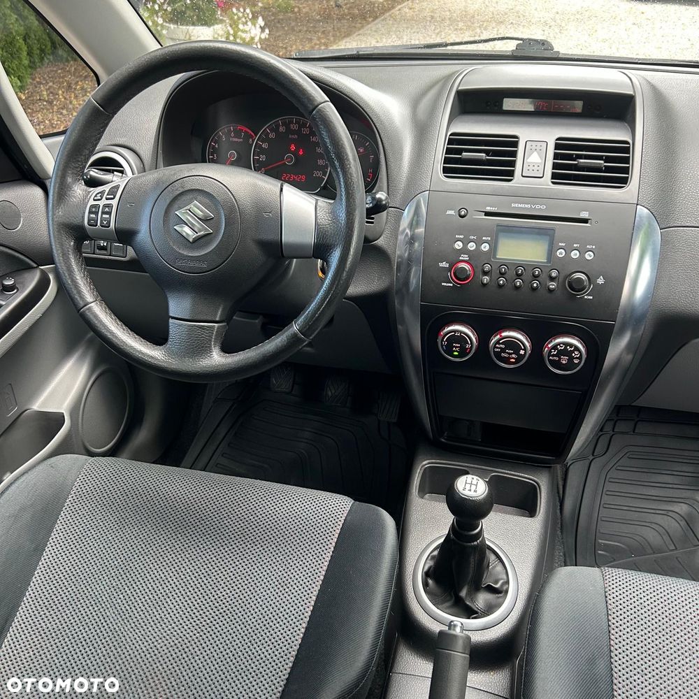 Suzuki SX4 1.6 VVT 4x4 Comfort - 31