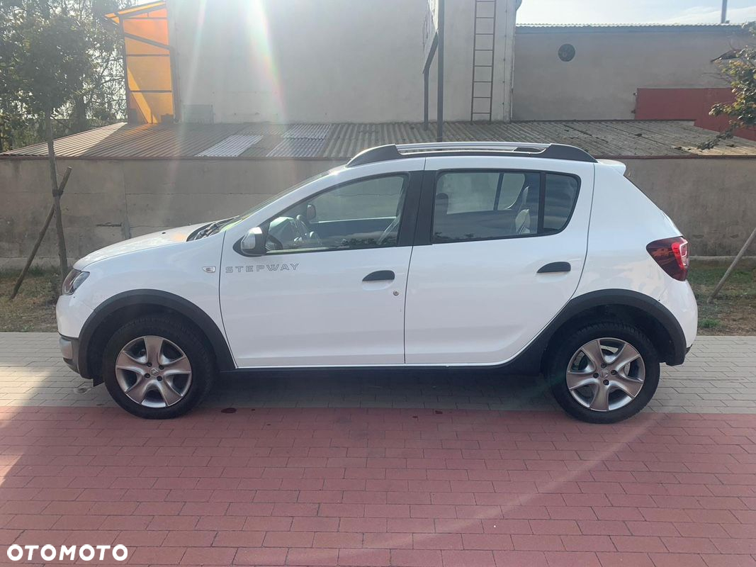 Dacia Sandero Stepway 0.9 TCe Ambiance S&S EU6 - 4
