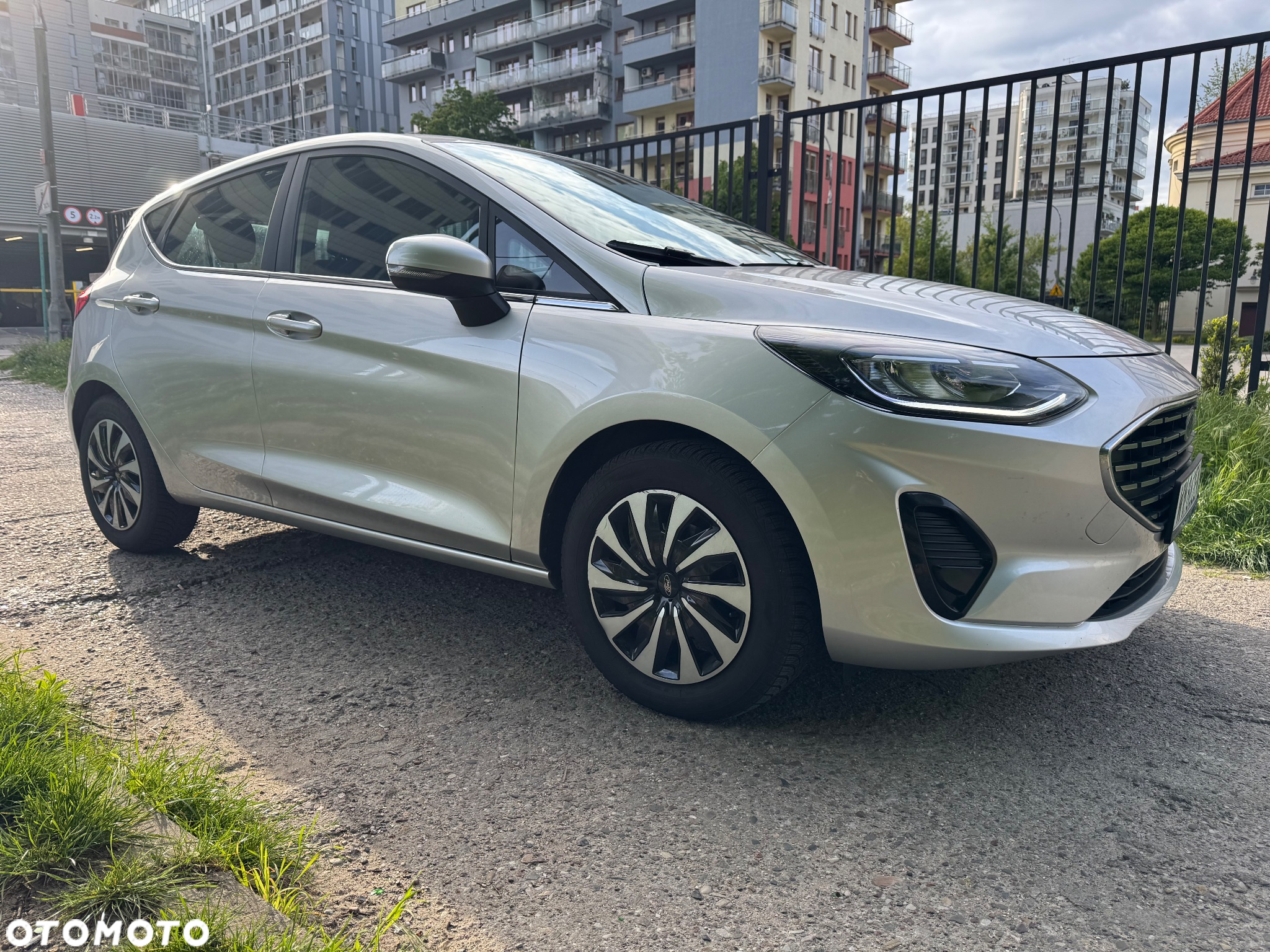 Ford Fiesta 1.0 EcoBoost Titanium ASS - 4