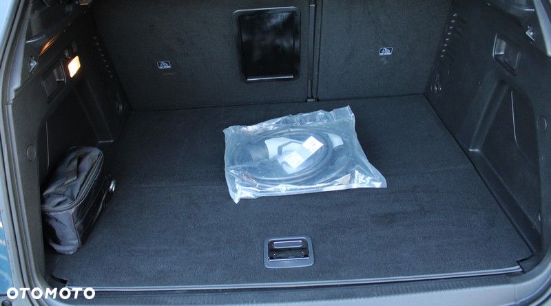 Peugeot 3008 1.6 PureTech HYbrid Allure S&S EAT8 - 31