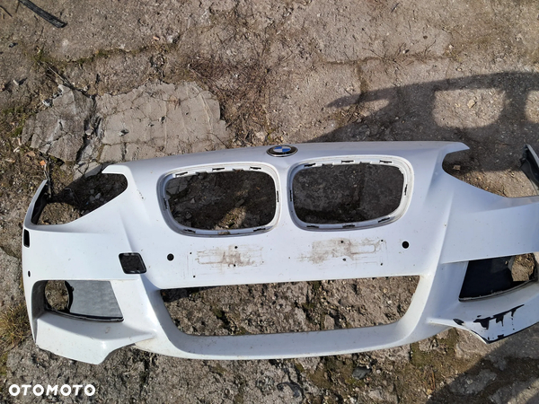 BMW F20 Zderzak przód