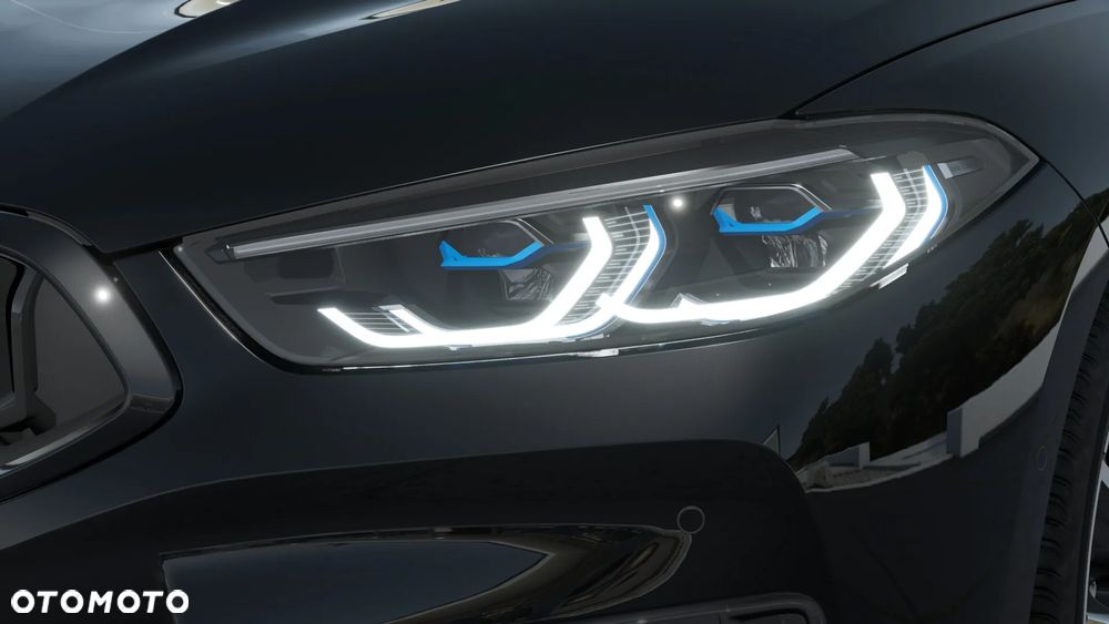 BMW Seria 8 - 7