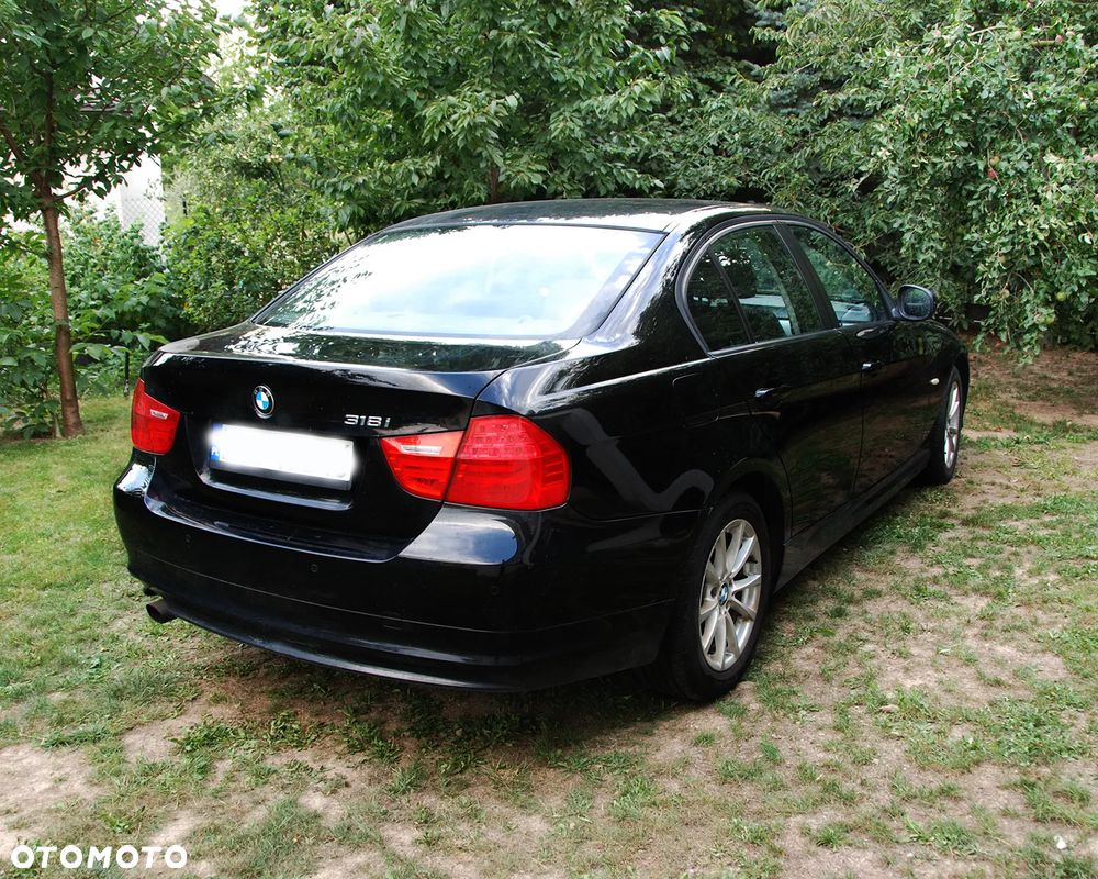 BMW Seria 3 318i - 2