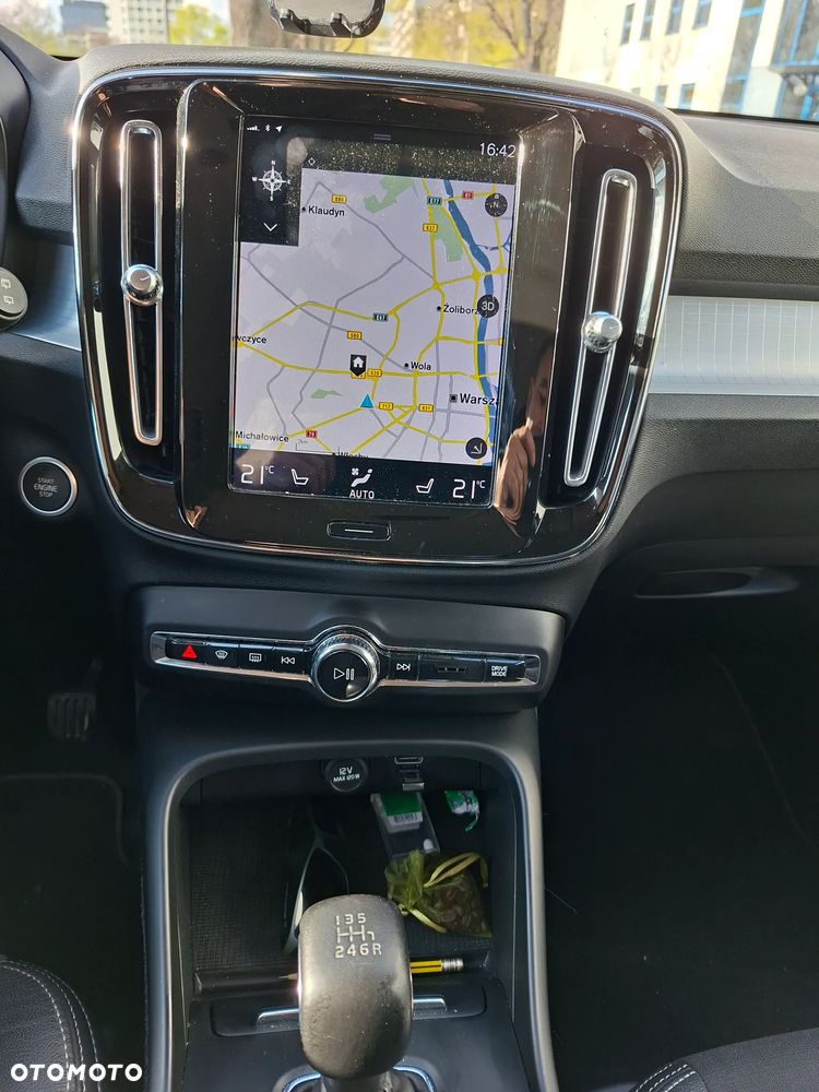 Volvo XC 40 D3 Momentum Pro - 7