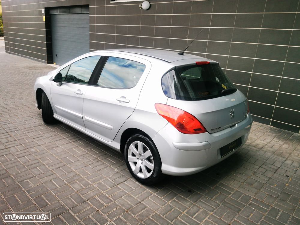 Peugeot 308 1.6 HDi Sport CMP6 - 2