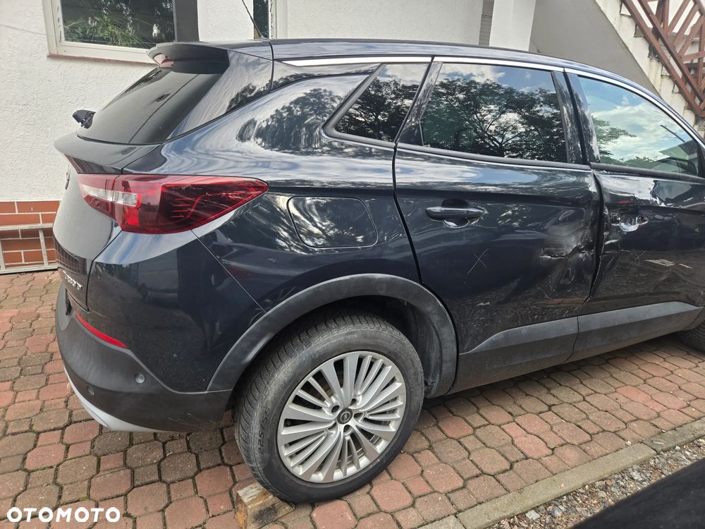 Opel Grandland X 1.5 D Start/Stop Automatik Design Line - 10