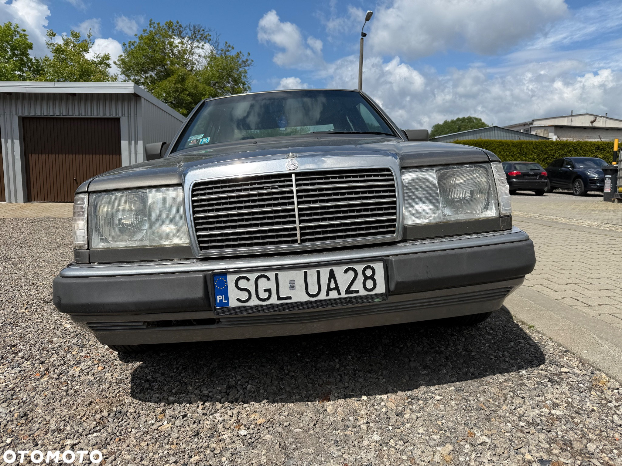 Mercedes-Benz W124 (1984-1993) - 14