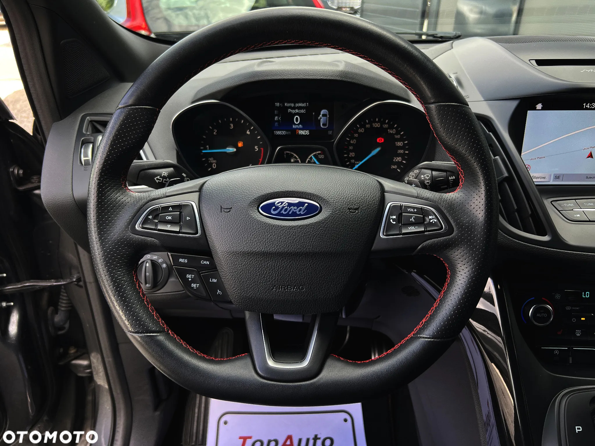 Ford Kuga 2.0 TDCi 2x4 ST-Line - 21
