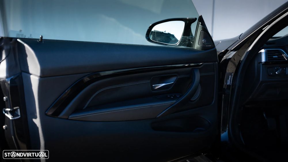 BMW M4 Coupe DKG Competition - 22