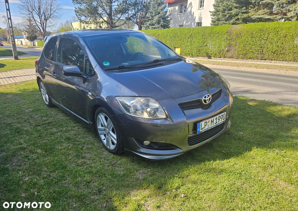 Toyota Auris 2.2 D-4D D-CAT - 14