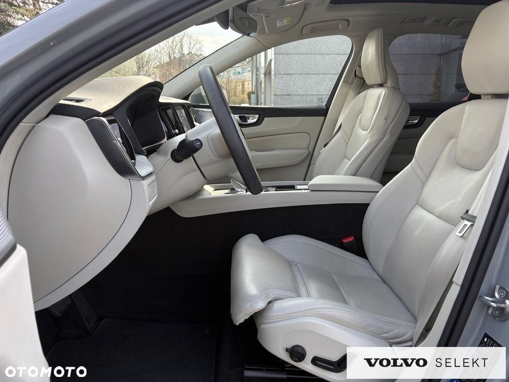 Volvo XC 60 - 16