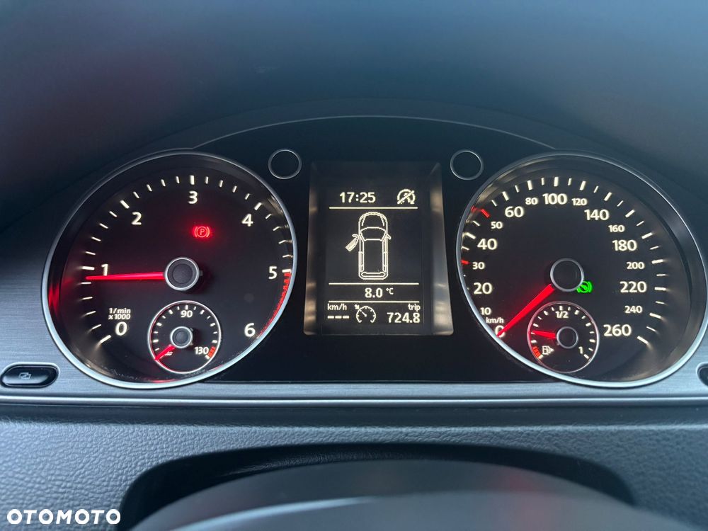 Volkswagen Passat 2.0 TDI DSG BlueMotion Technology Highline - 17