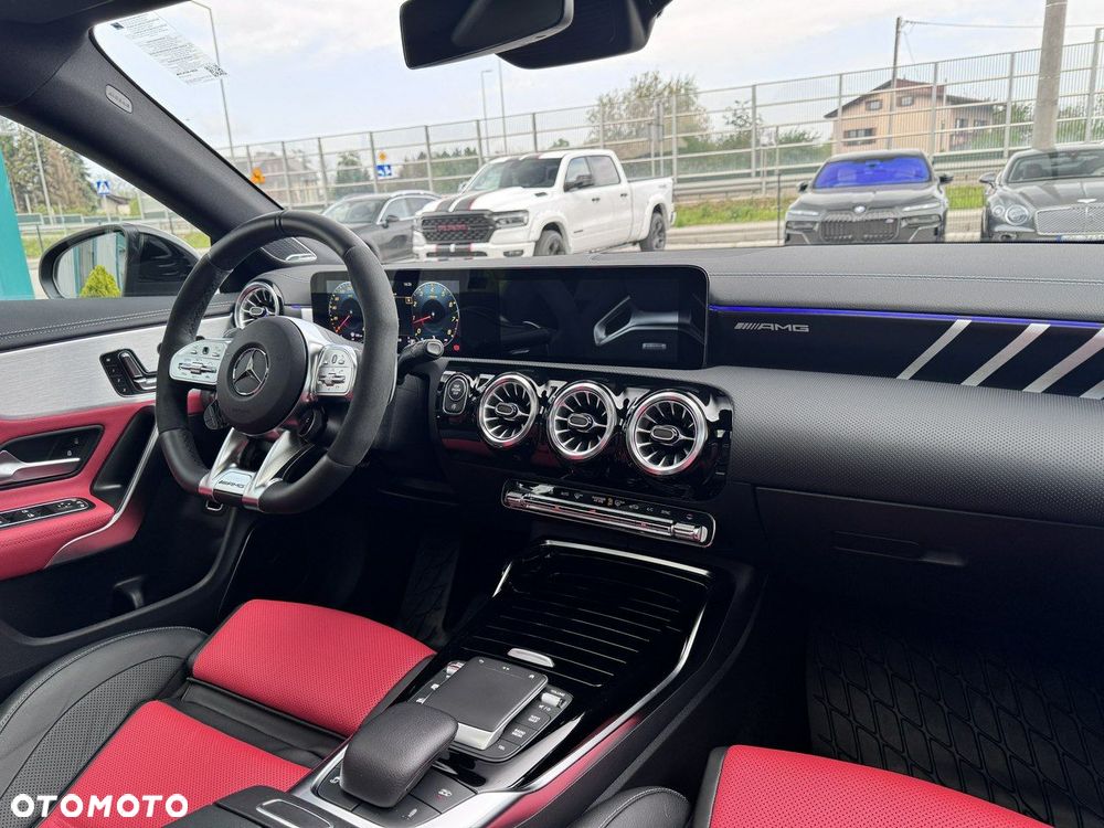 Mercedes-Benz CLA AMG 45 S 4-Matic+ 8G-DCT - 21