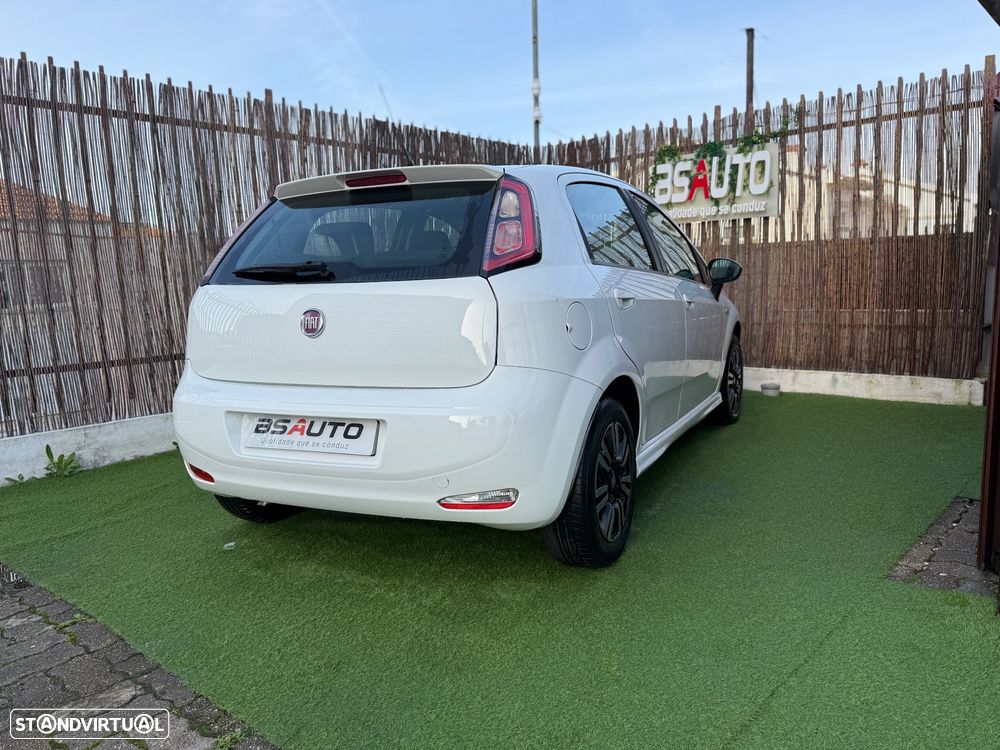 Fiat Punto 1.2 Young S&S - 12