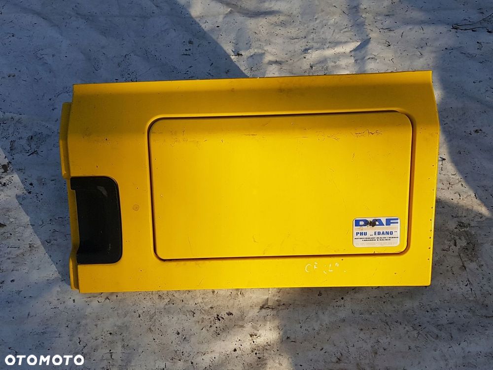 DAF 65 75 85 CF Przedłużenie Kabiny Stopnicy NADKOLE LEWE - 1