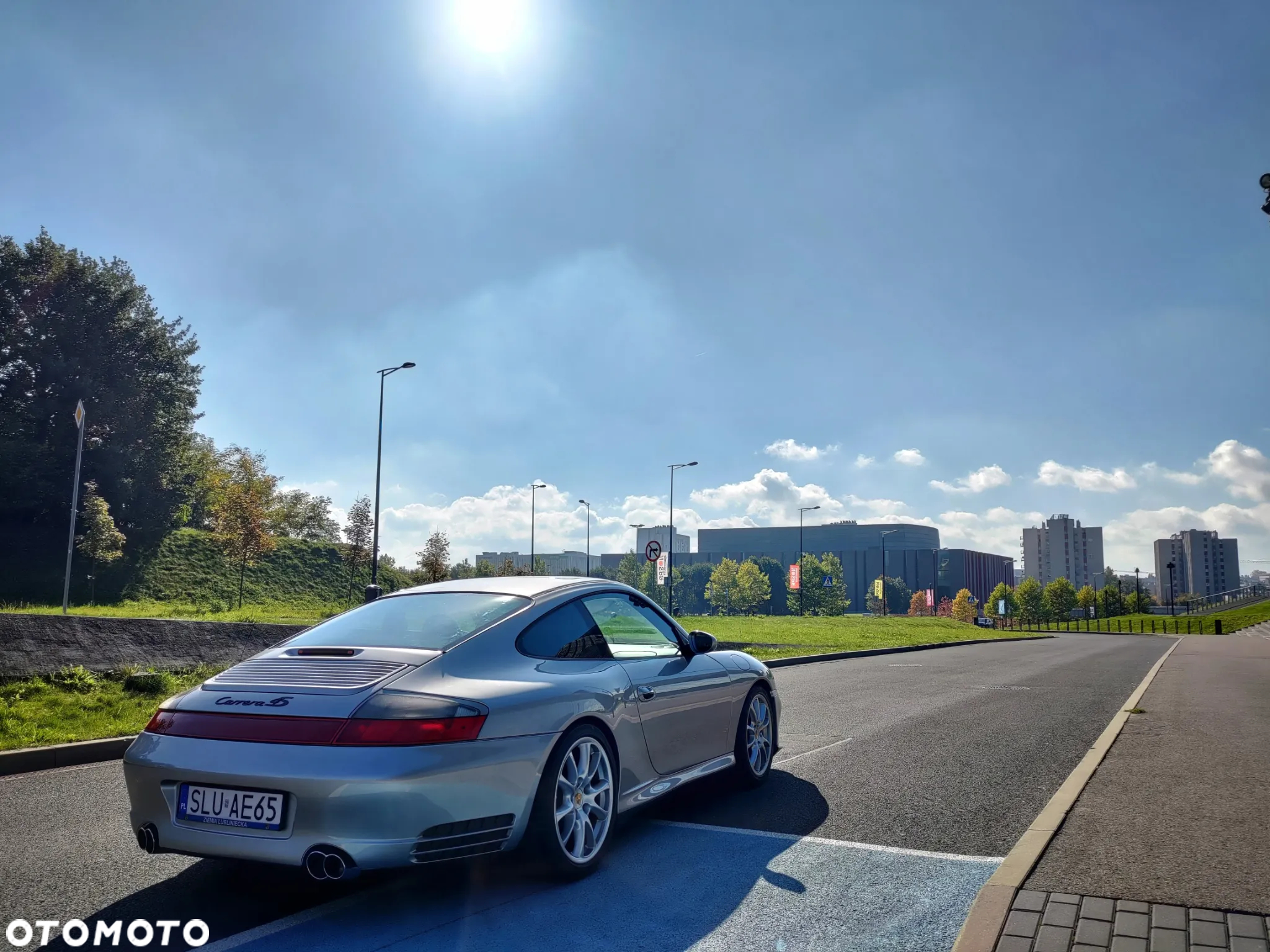 Porsche 911 Carrera 4S - 15