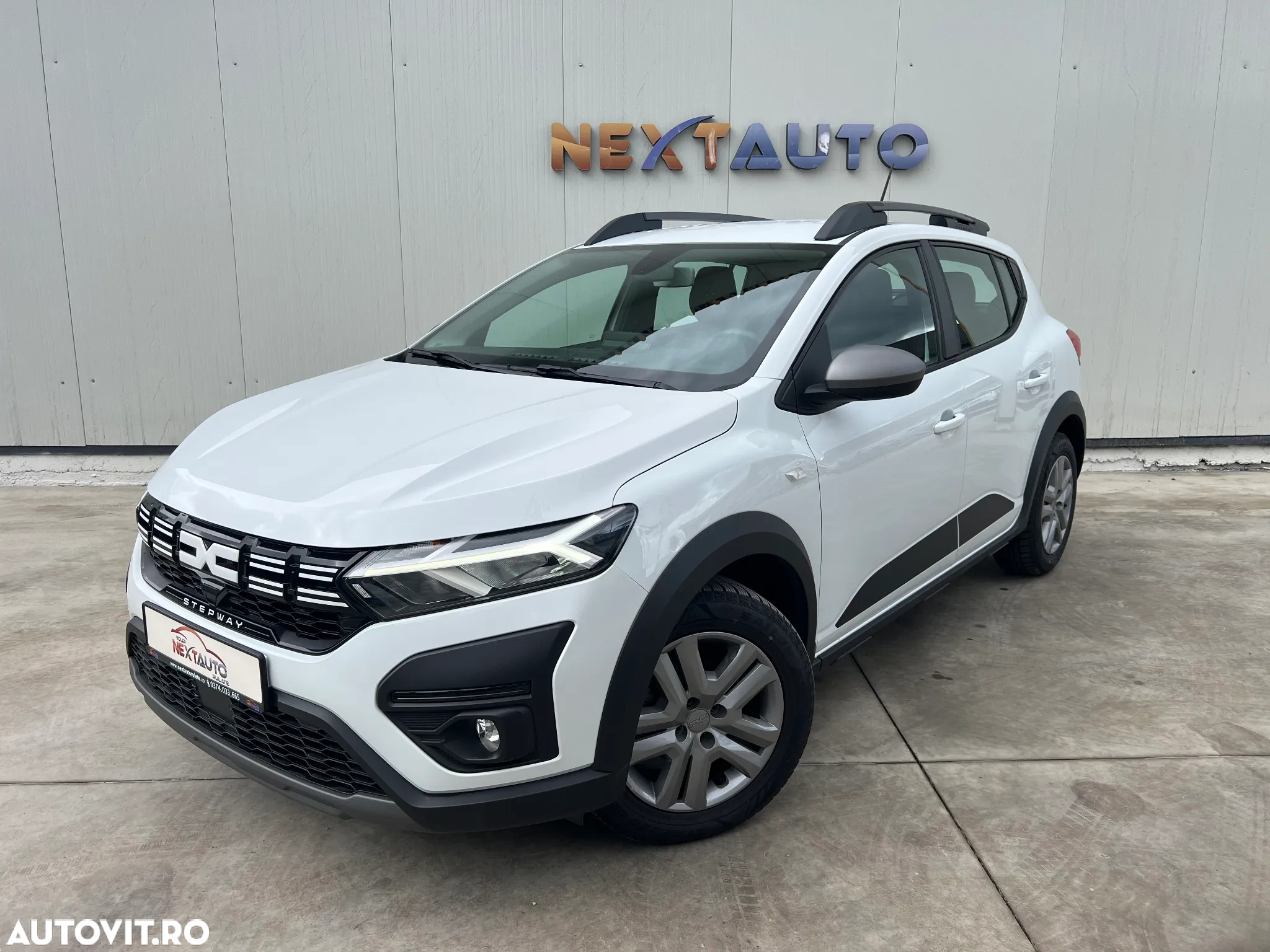 Dacia Sandero Stepway TCe 90 MT6 Essential - 2