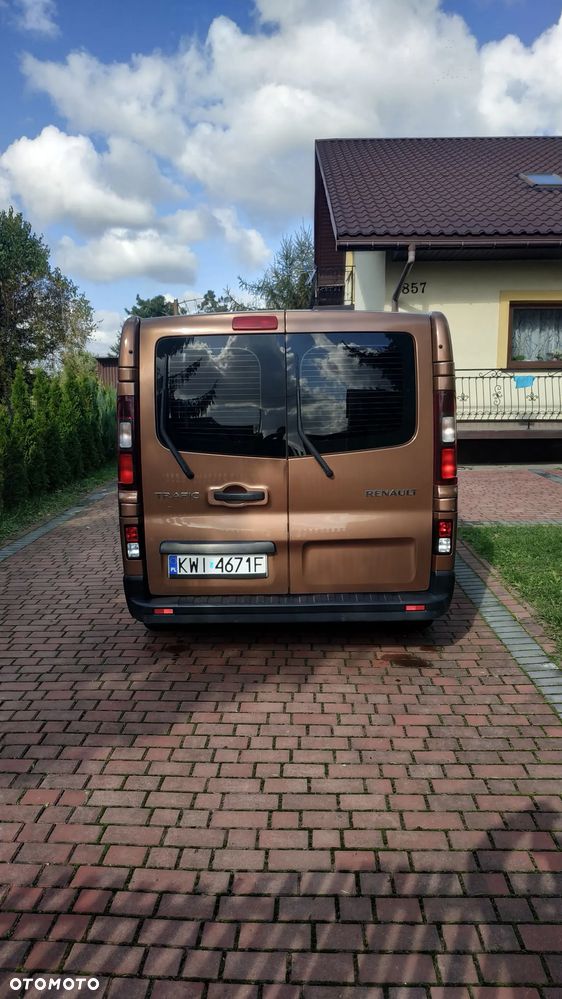 Renault Trafic - 21
