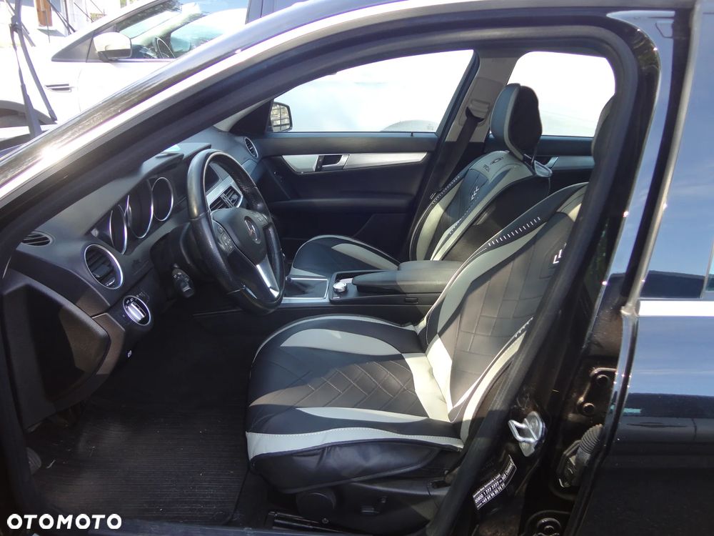 Mercedes-Benz Klasa C 180 BlueEFFICIENCY Avantgarde - 6