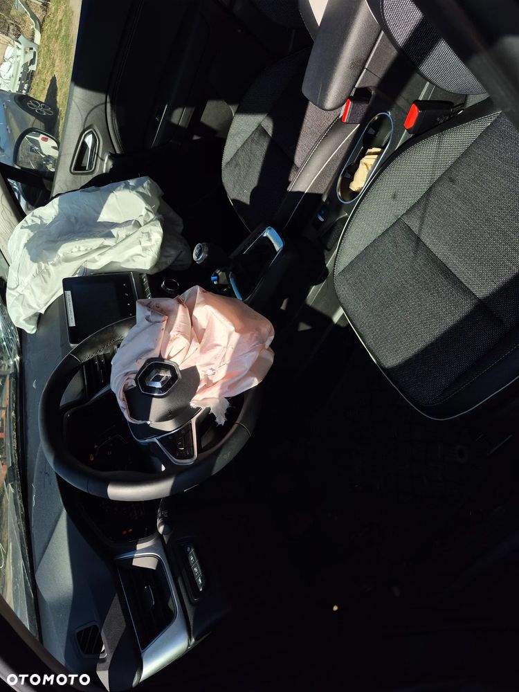 Renault Captur TCe 90 TECHNO - 13