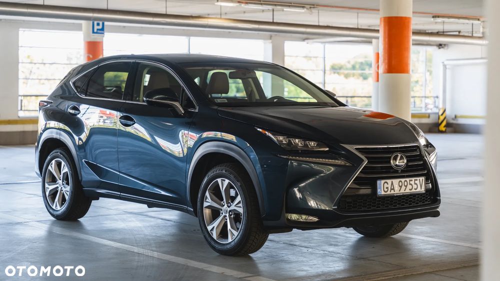 Lexus NX 200t Prestige AWD - 1