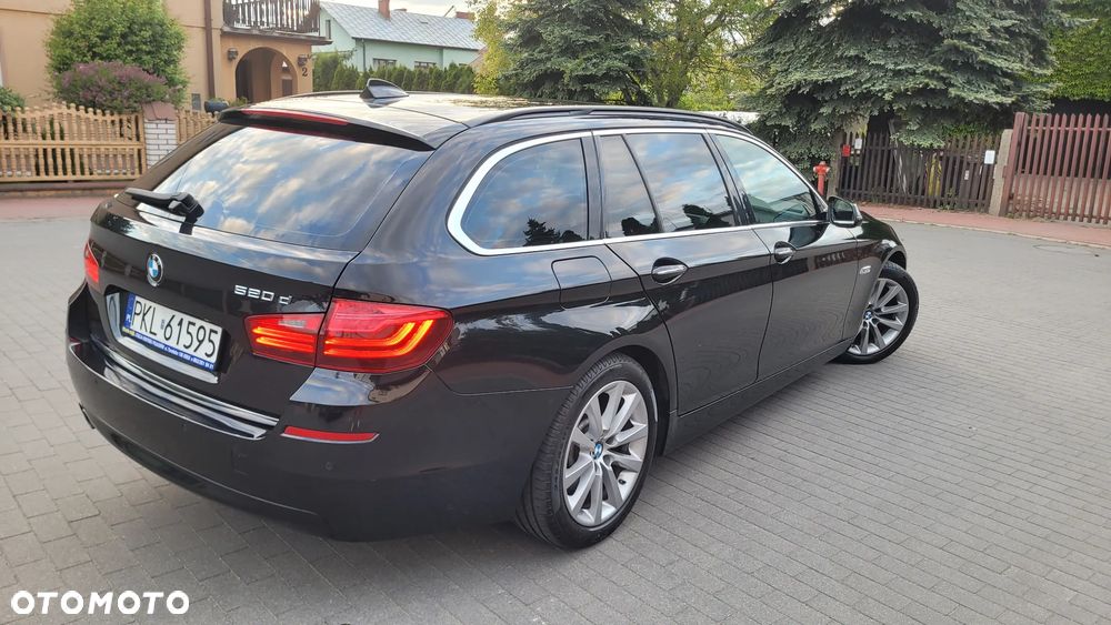 BMW Seria 5 520d Luxury Line - 4