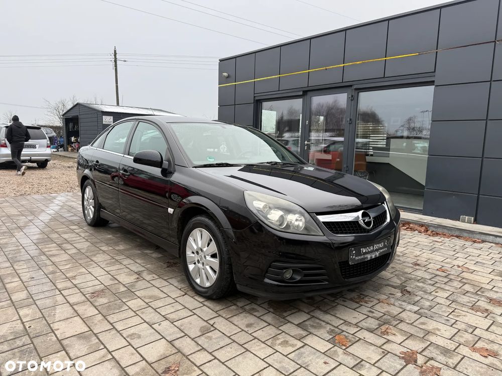 Opel Vectra 1.8 Essentia - 1