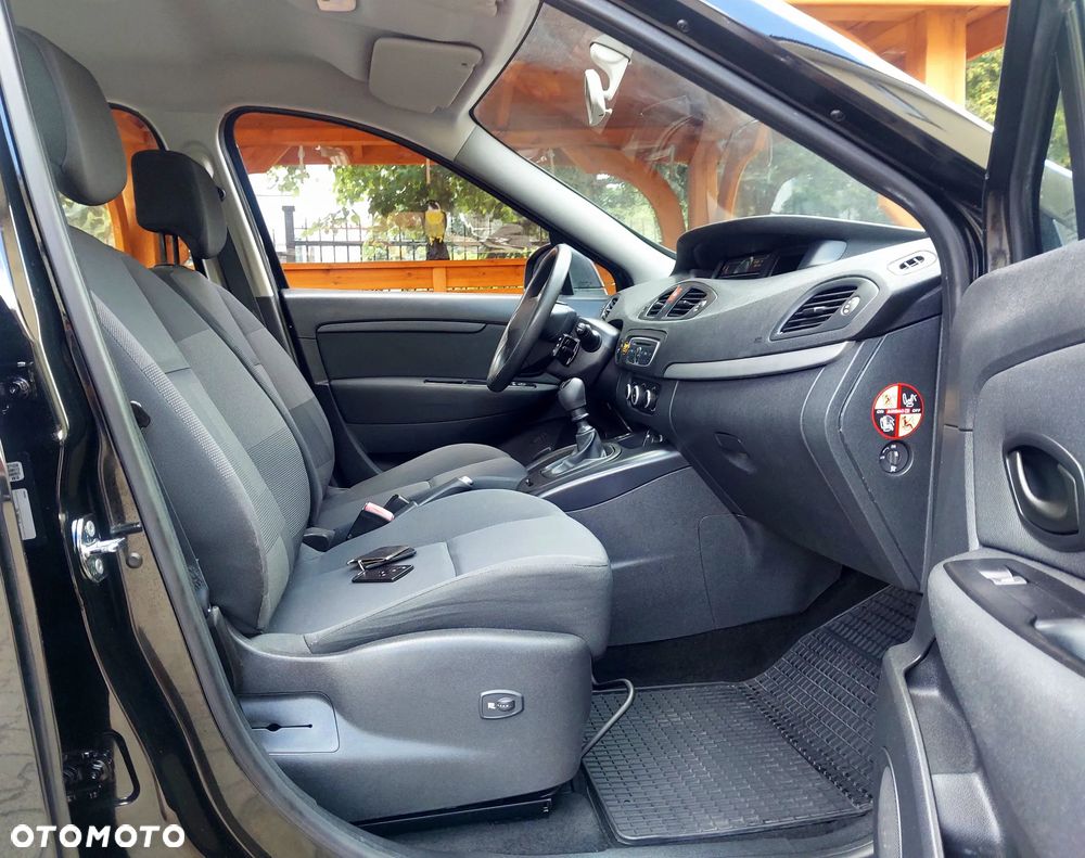Renault Scenic 1.6 16V 110 LIMITED - 25