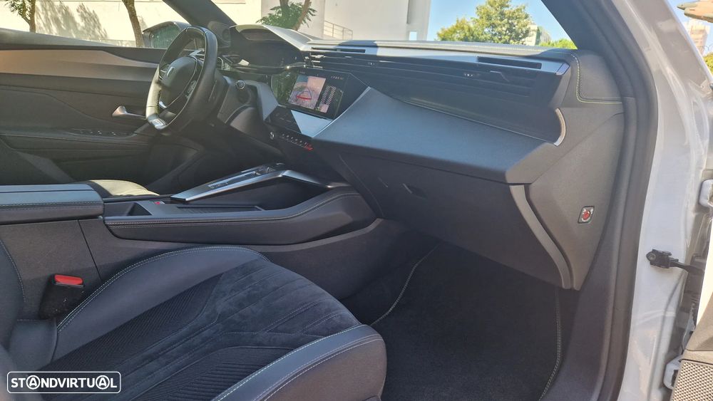 Peugeot 308 PureTech 130 EAT8 GT - 3