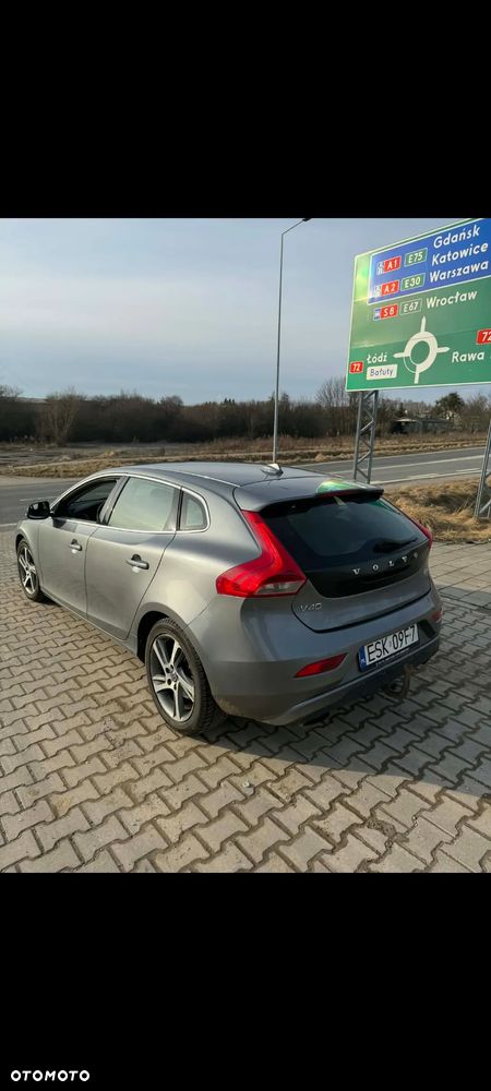 Volvo V40 D4 Drive-E R-Design Summum - 5