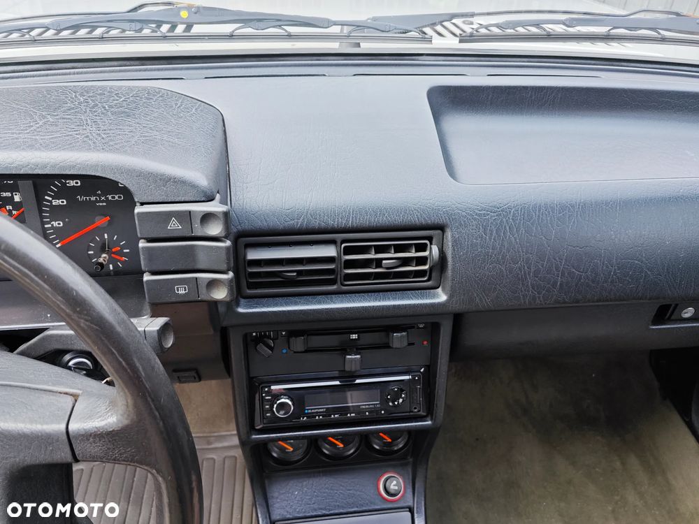 Audi 80 - 16