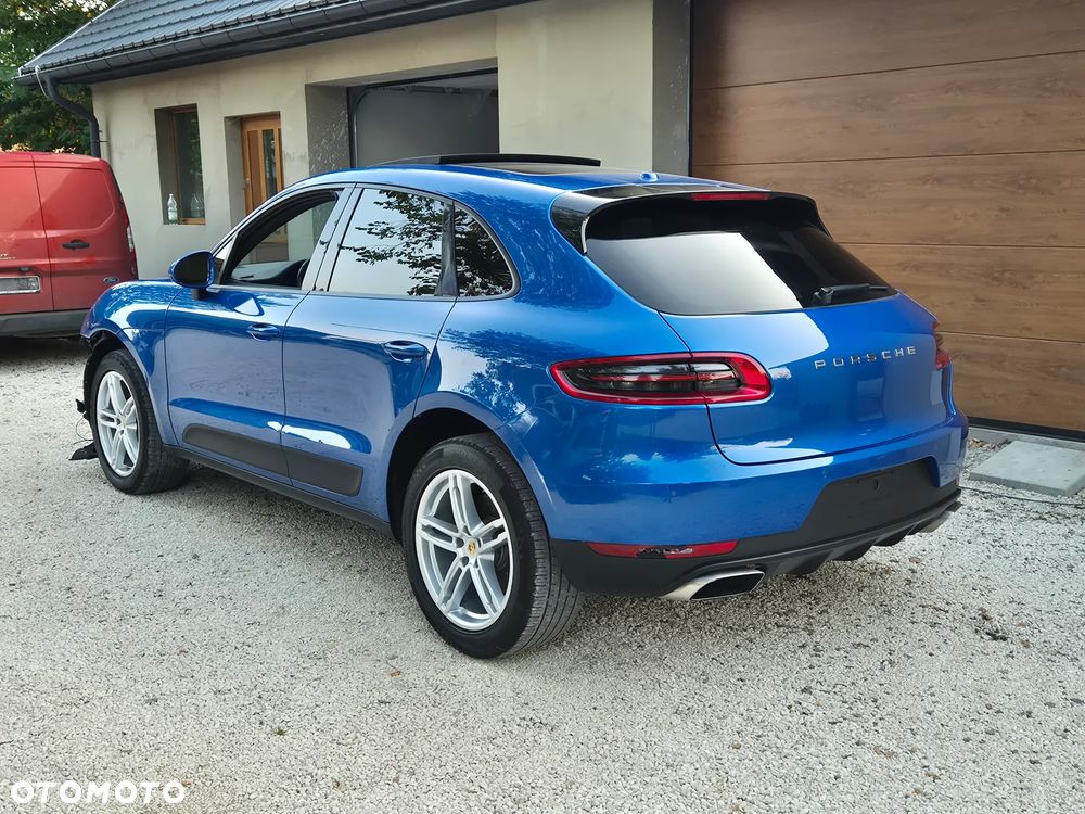 Porsche Macan - 3