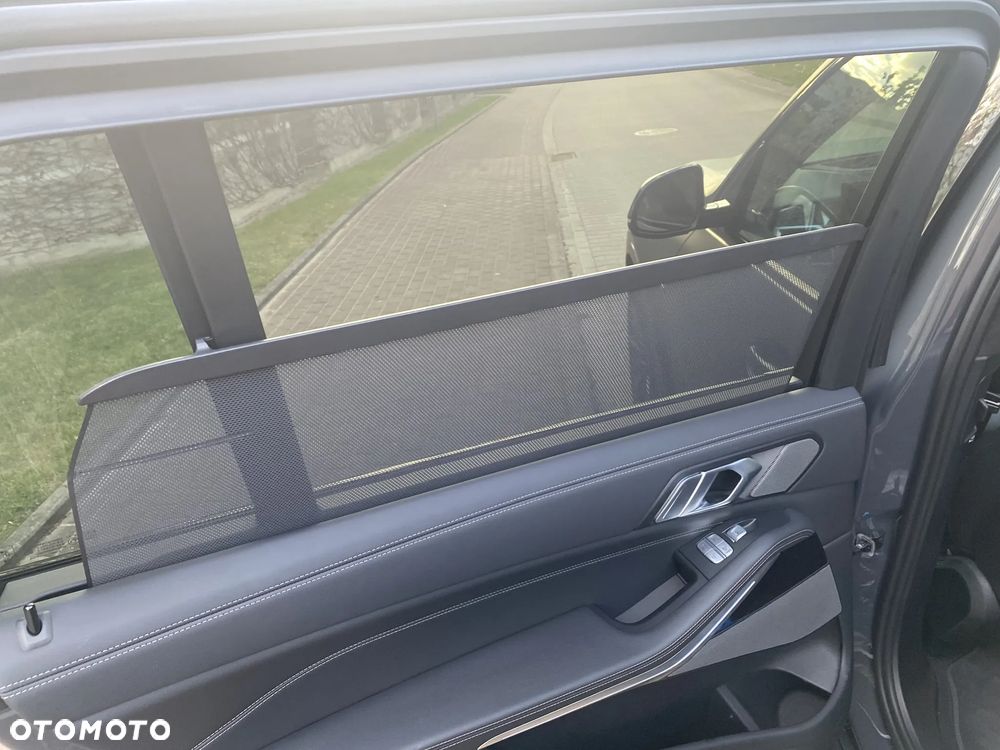 BMW X7 xDrive40d mHEV M Sport sport - 17