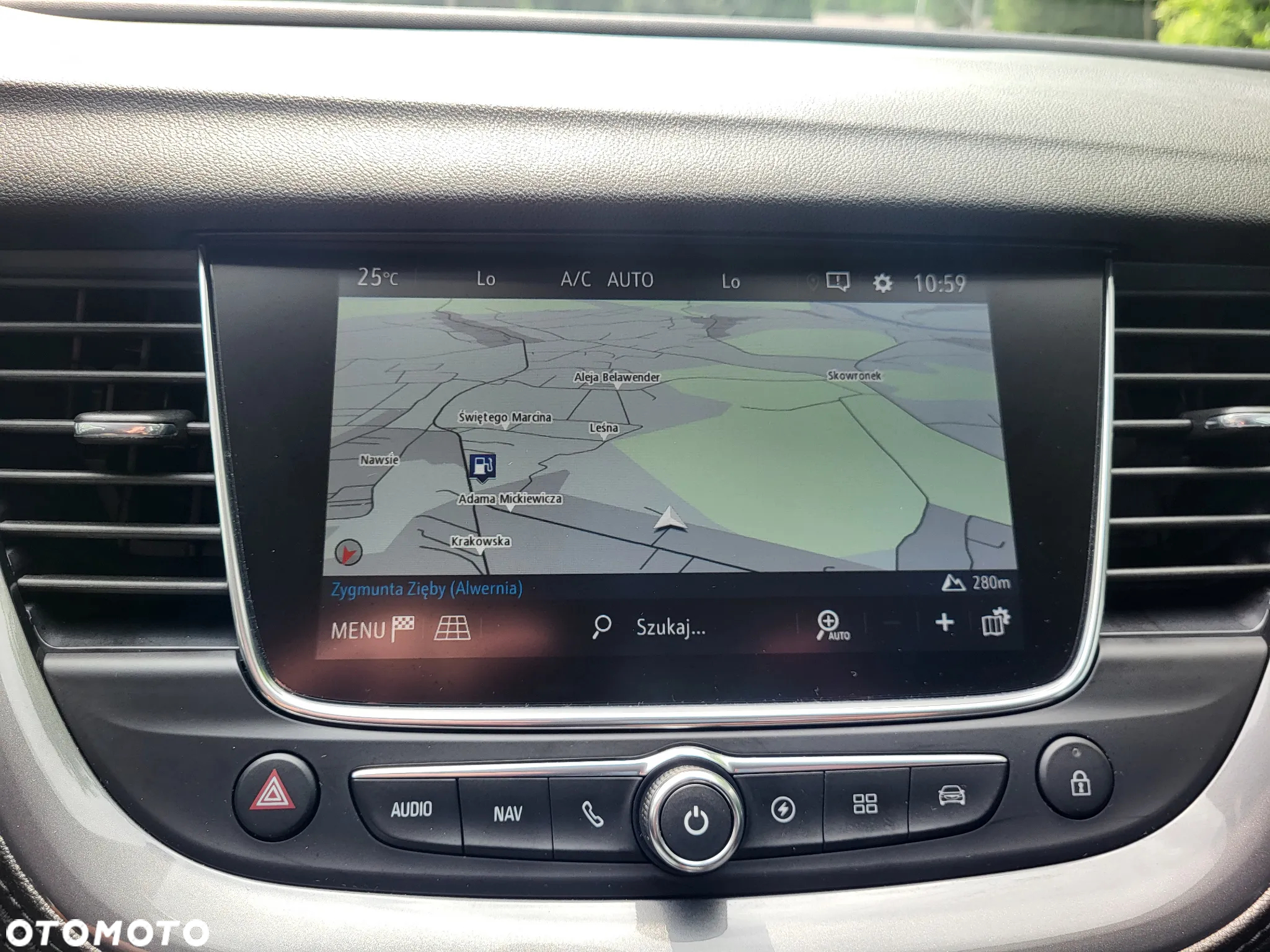 Opel Grandland X Plug-in-Hybrid4 1.6 DI Start/Stop Business INNOVATION - 25