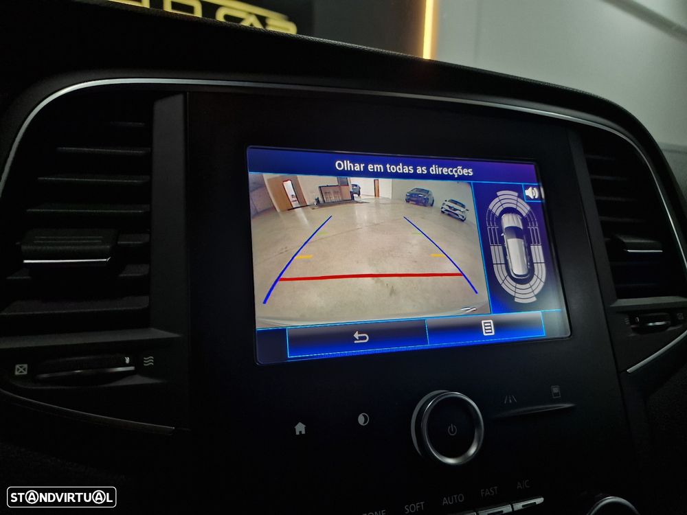 Renault Mégane Sport Tourer 1.6 dCi GT Line - 23