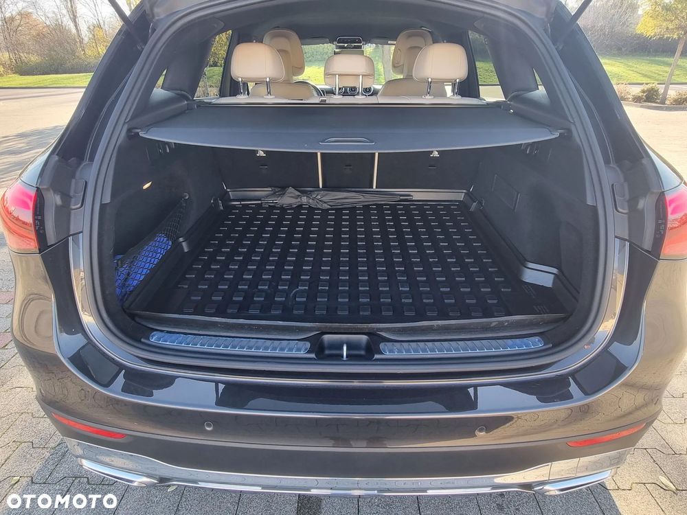 Mercedes-Benz GLC ver-200-4--matic - 16