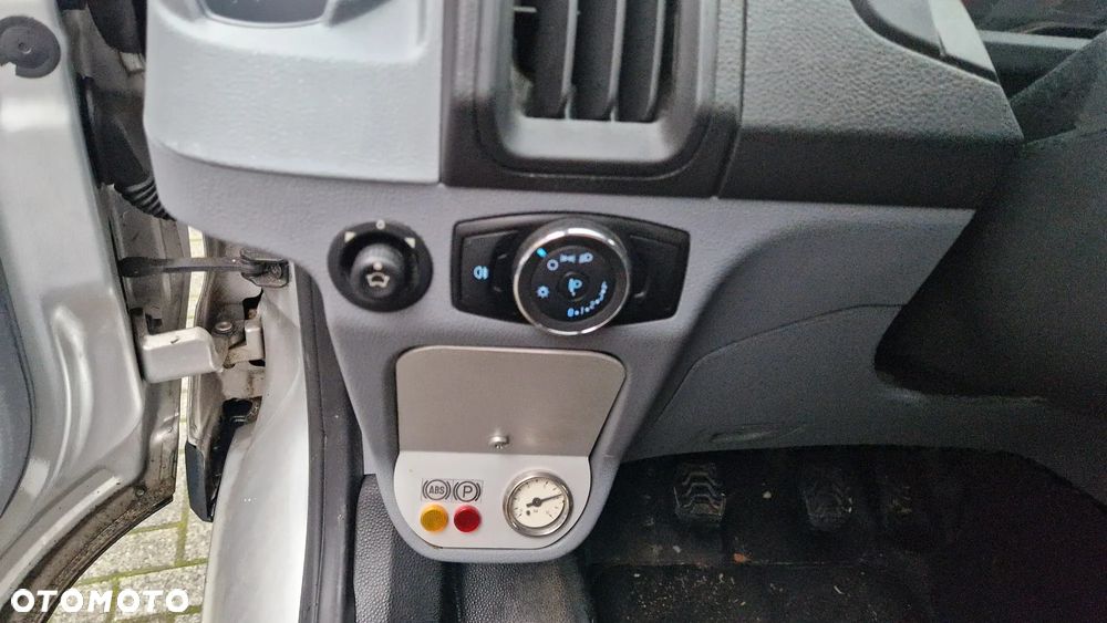 Ford TRANSIT 350 AWD CLIXTAR - 37