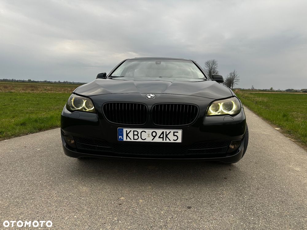 BMW Seria 5 535i Luxury Line - 3