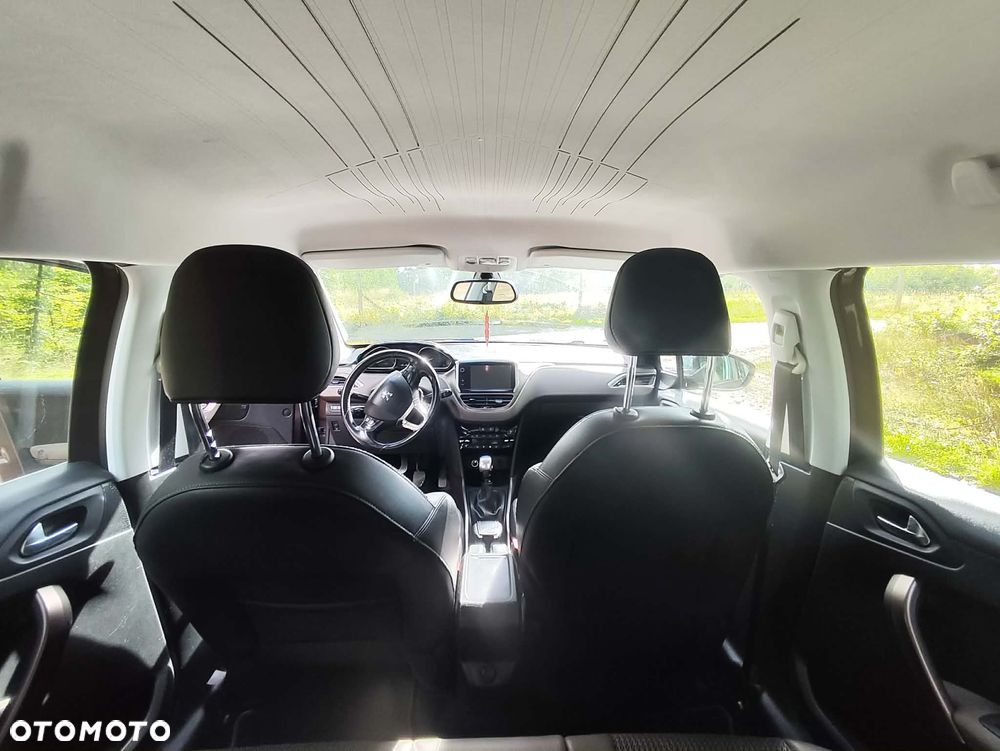 Peugeot 2008 - 5