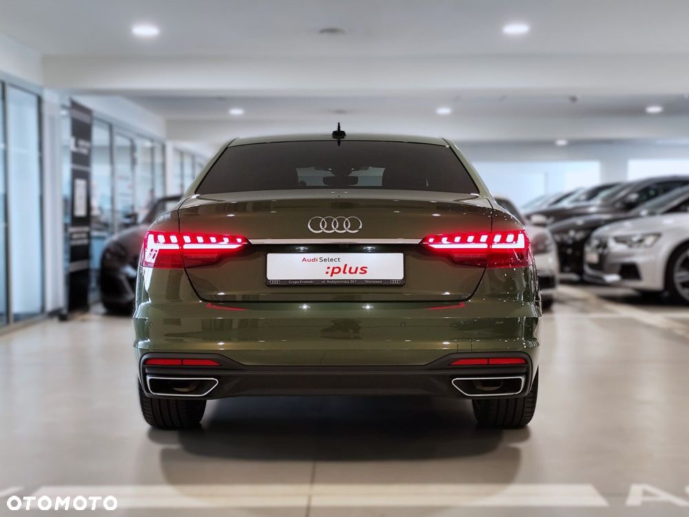 Audi A4 - 4