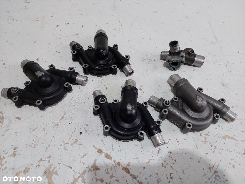 DUCATI dekiel pokrywa pompa wody - 1