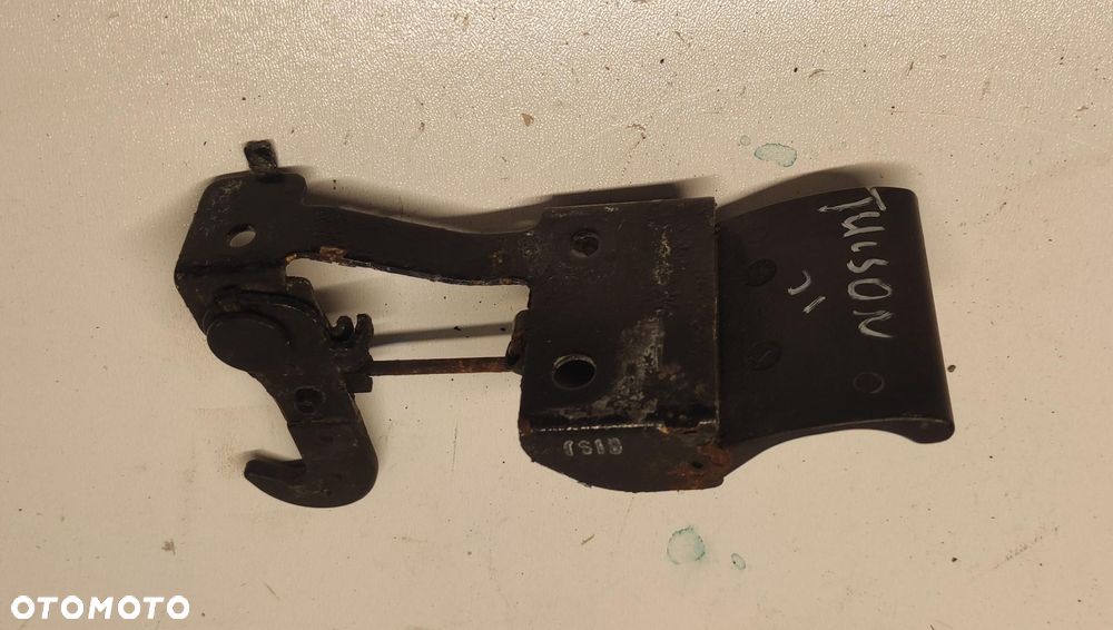 HYUNDAI TUCSON II III RYGIEL ZAMEK ZACZEP HAK MASKI POKRYWY 15-21 - 2