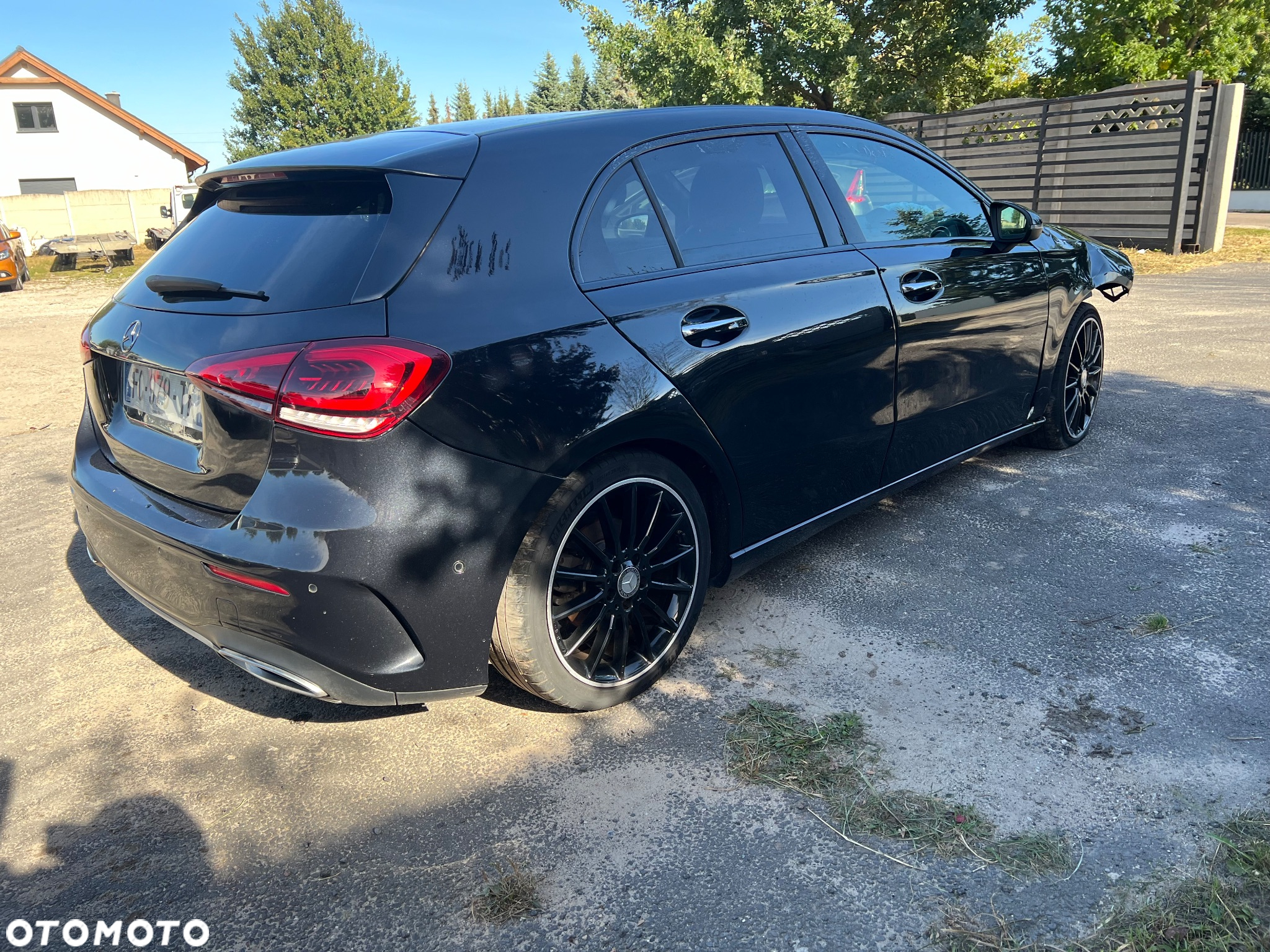 Mercedes-Benz Klasa A 180 d 7G-DCT AMG Line - 4