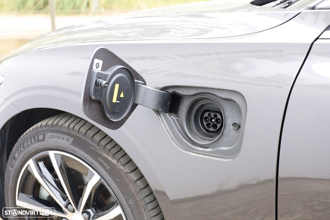 Volvo V60 2.0 T6 AWD TE Core - 3